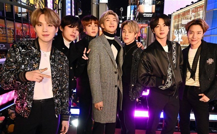 الفرقة الكورية BTS تحصد أربع جوائز  في حفل MTV للموسيقى الأوروبية